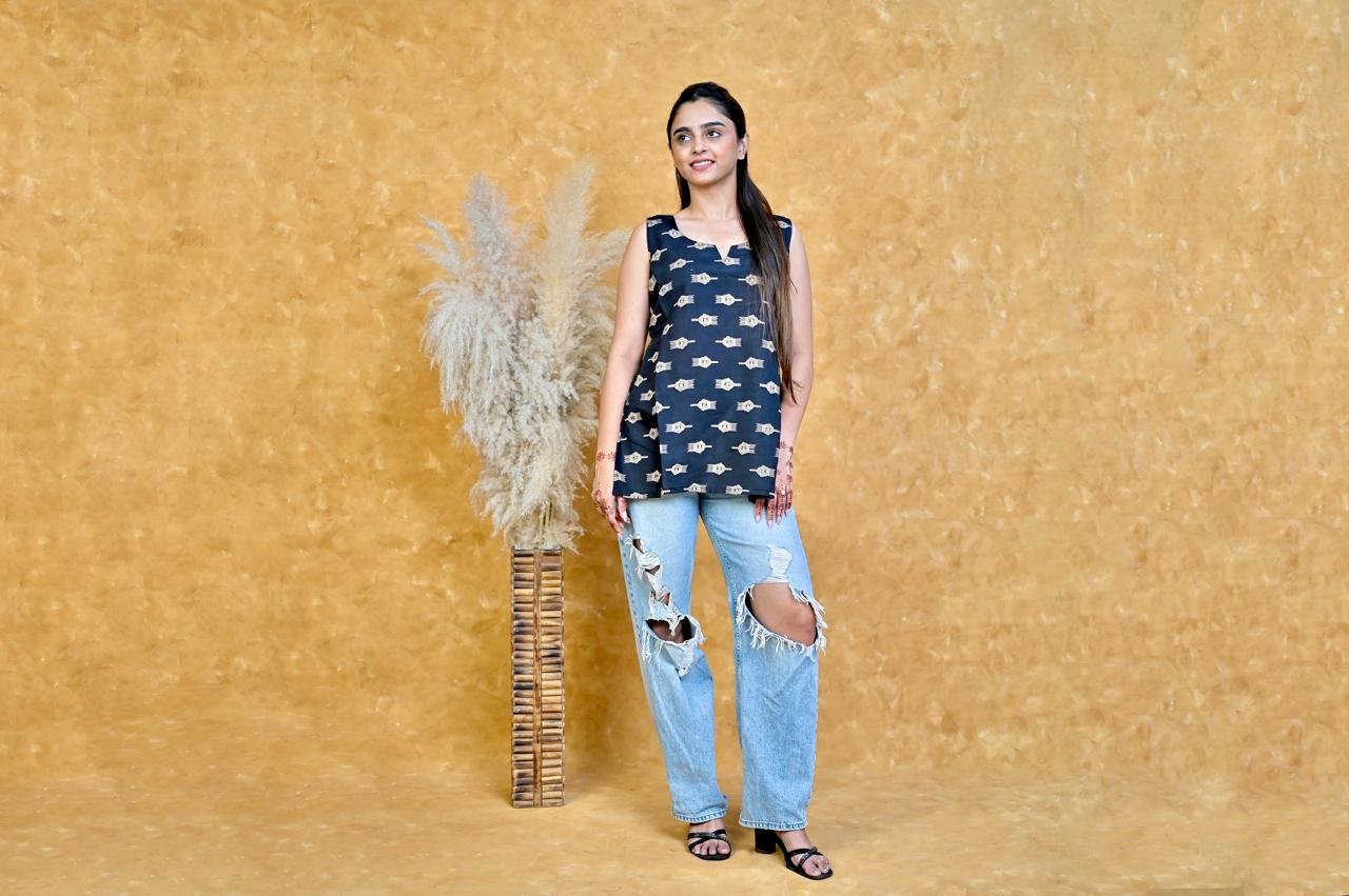 WhatsApp Image 2025-12-08 at 06.25.37